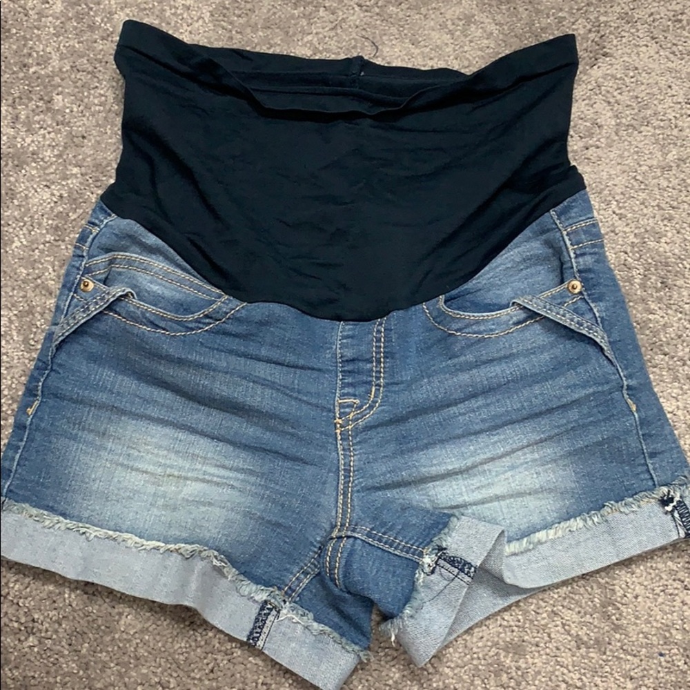 Pregnancy shorts